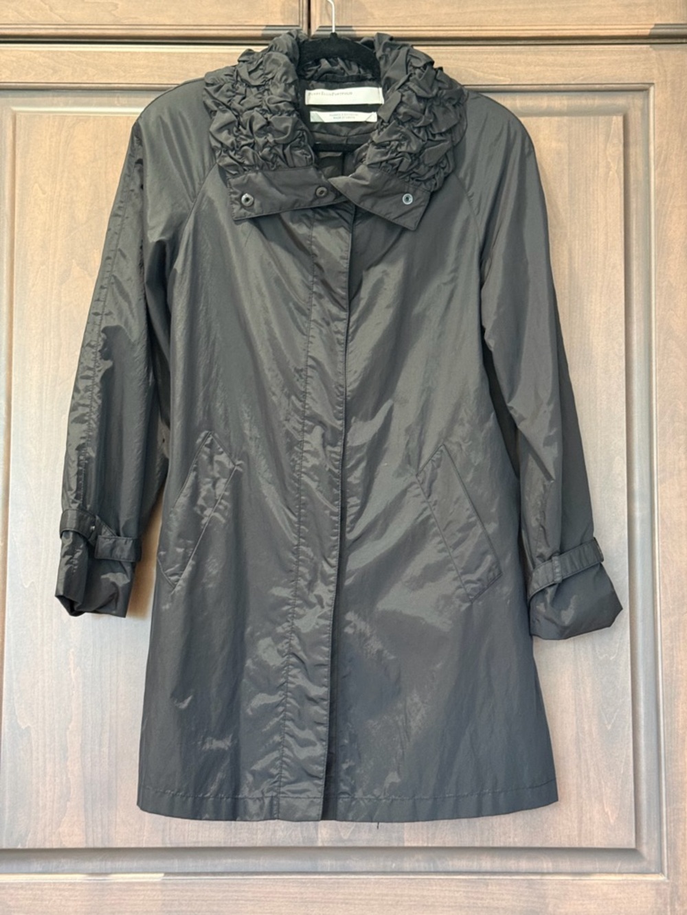 Perry Ellis Elevated Ruffle Trench - Black - Size S - Adorable!! ☔️💧